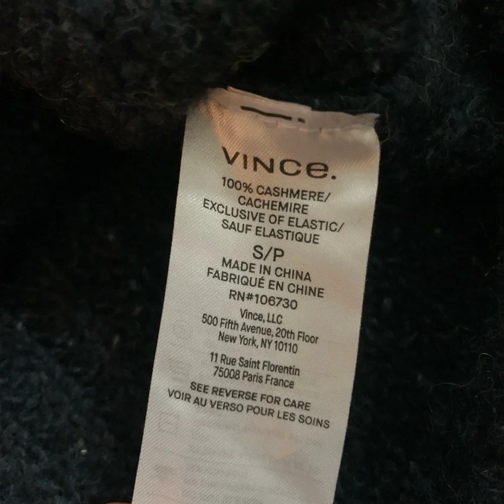 NWOT Vince 100% Cashmere Sweater in Indigo - Picture 5 of 7